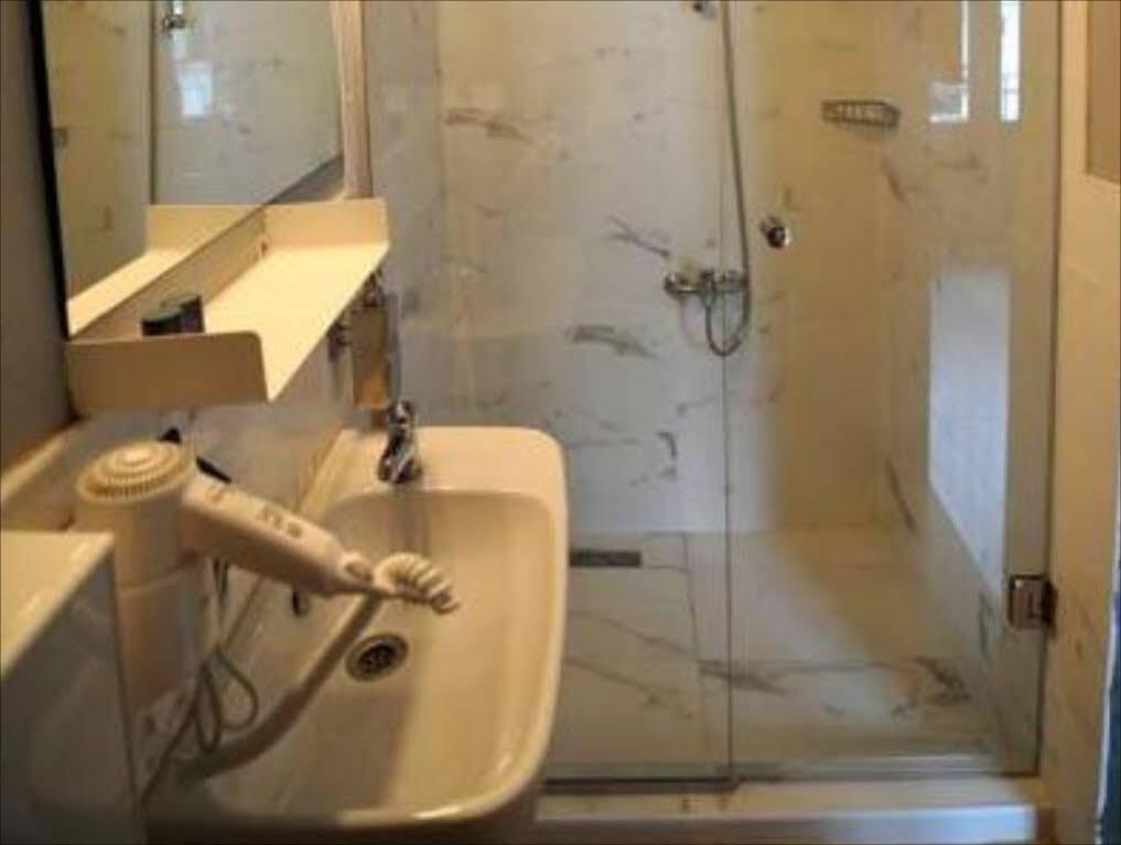 فندق Taksim Safe House اسطنبول المظهر الخارجي الصورة